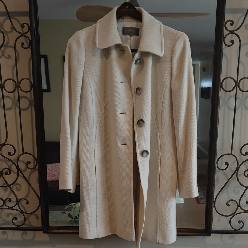 Ann Klein Cream Trench Coat for Women